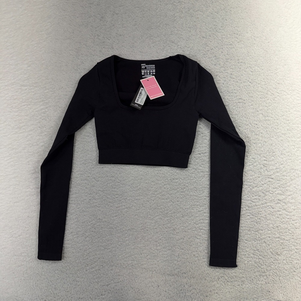 Pretty Little Thing Black Ribbed Square Neck Long Sleeve Crop Top XS NWT CMZ6553